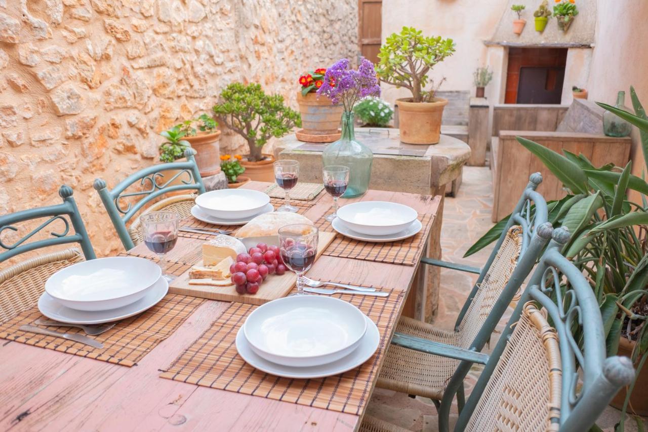 Farinera Vella Villa Santanyí Buitenkant foto